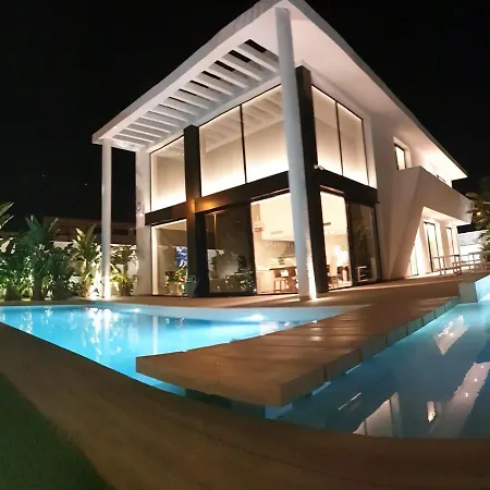 Amani * San Fulgencio