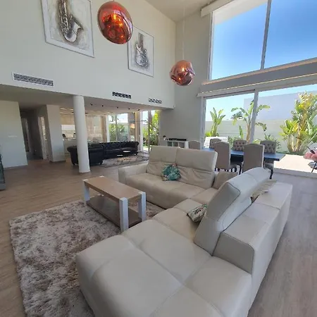 Amani Villa